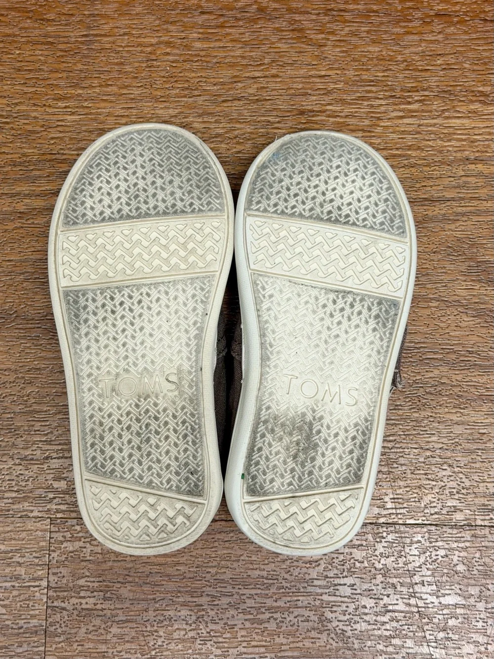 TOMS Tiny Classic Canvas Toddler Shoes Size T8 Brown Velcro